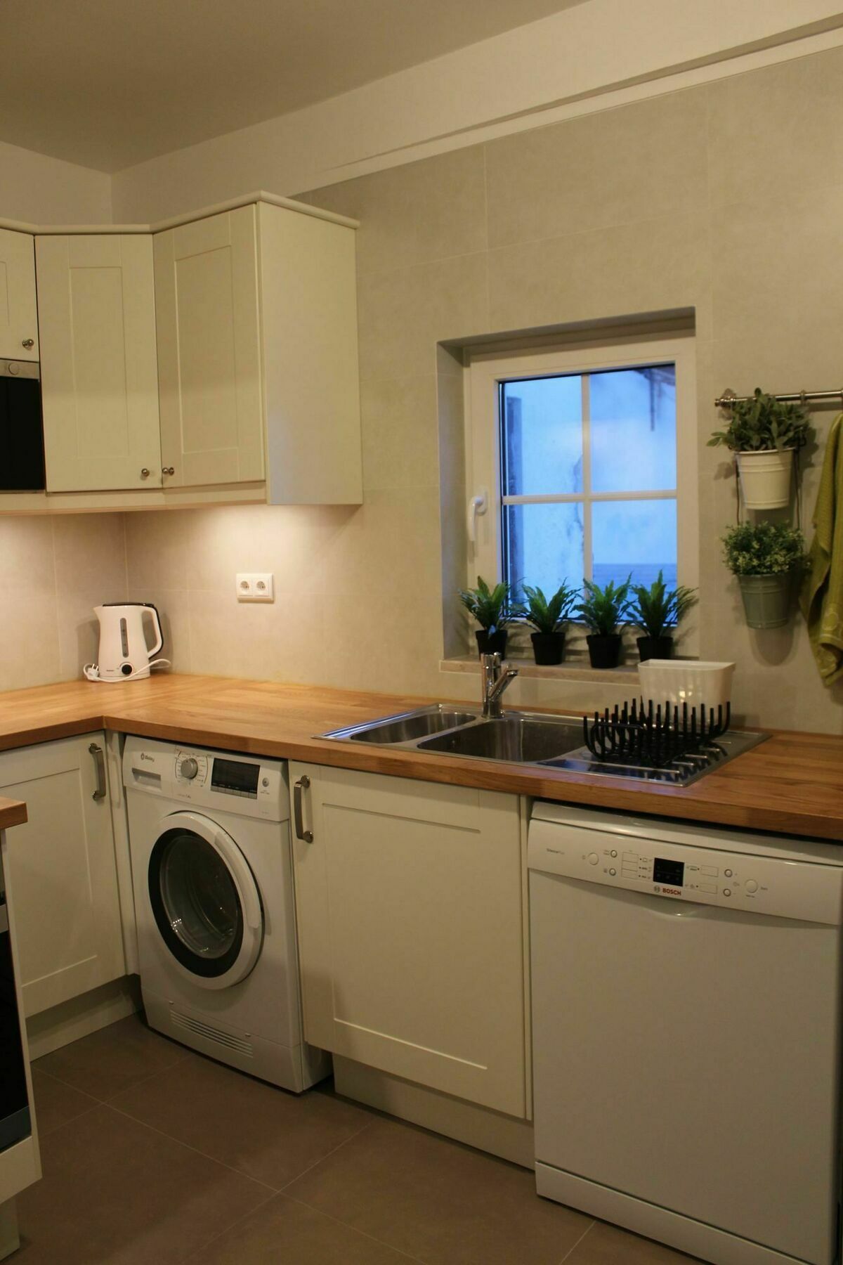 Stylish Lisbon Apartment In Alfama Exterior photo